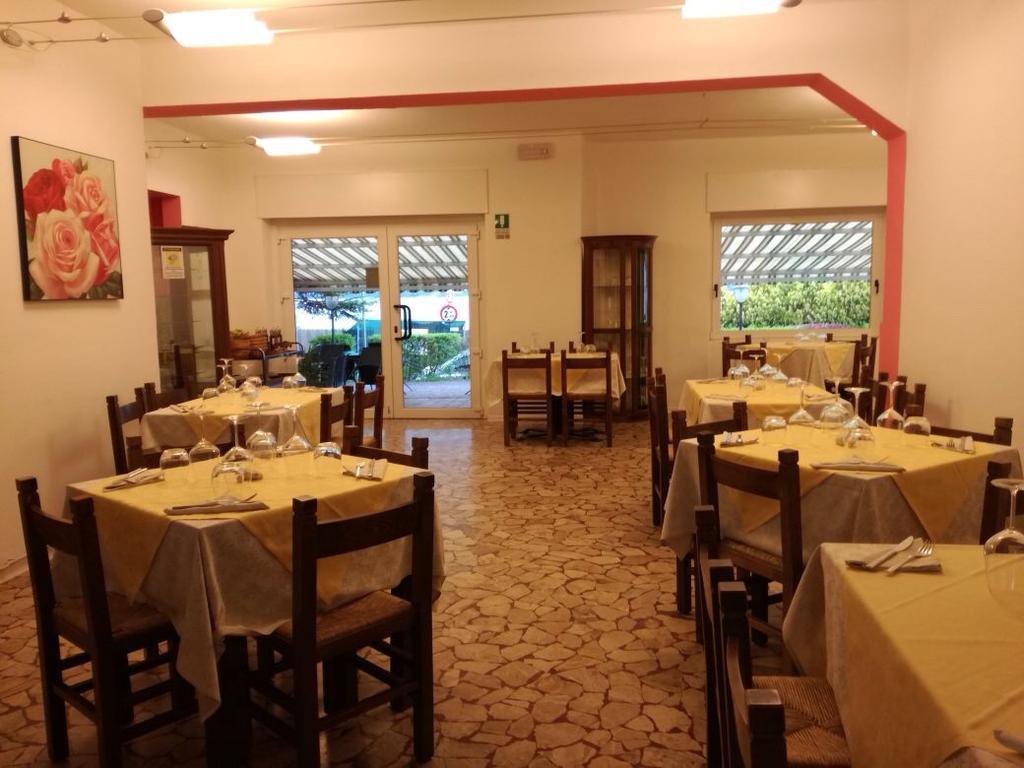 Hotel Pizzeria Mezzolago Pergine Valsugana Esterno foto