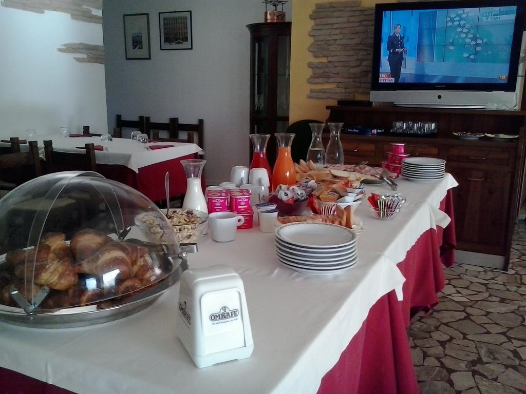 Hotel Pizzeria Mezzolago Pergine Valsugana Esterno foto